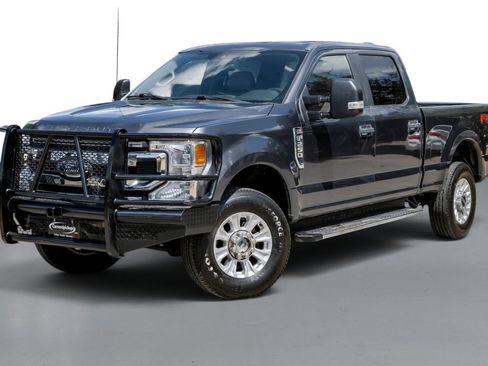 Used 2020 Ford F250 XL w/ STX Appearance Package AWD/4WD image 4