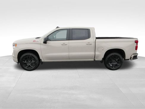 New 2026 Chevrolet Silverado 1500 RST w/ Z71 Off-Road Package AWD/4WD image 3