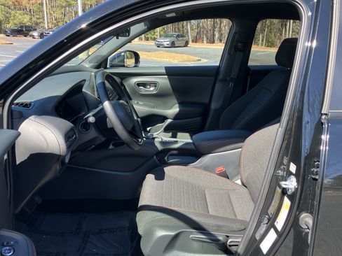 Used 2026 Honda HR-V Sport image 16