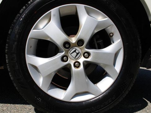 Used 2010 Honda Crosstour EX-L image 19