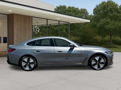 New 2026 BMW i4 xDrive40i w/ Premium Package AWD/4WD image 7