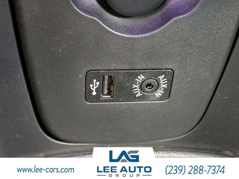 Used 2016 MINI Cooper 4-Door Hardtop image 25