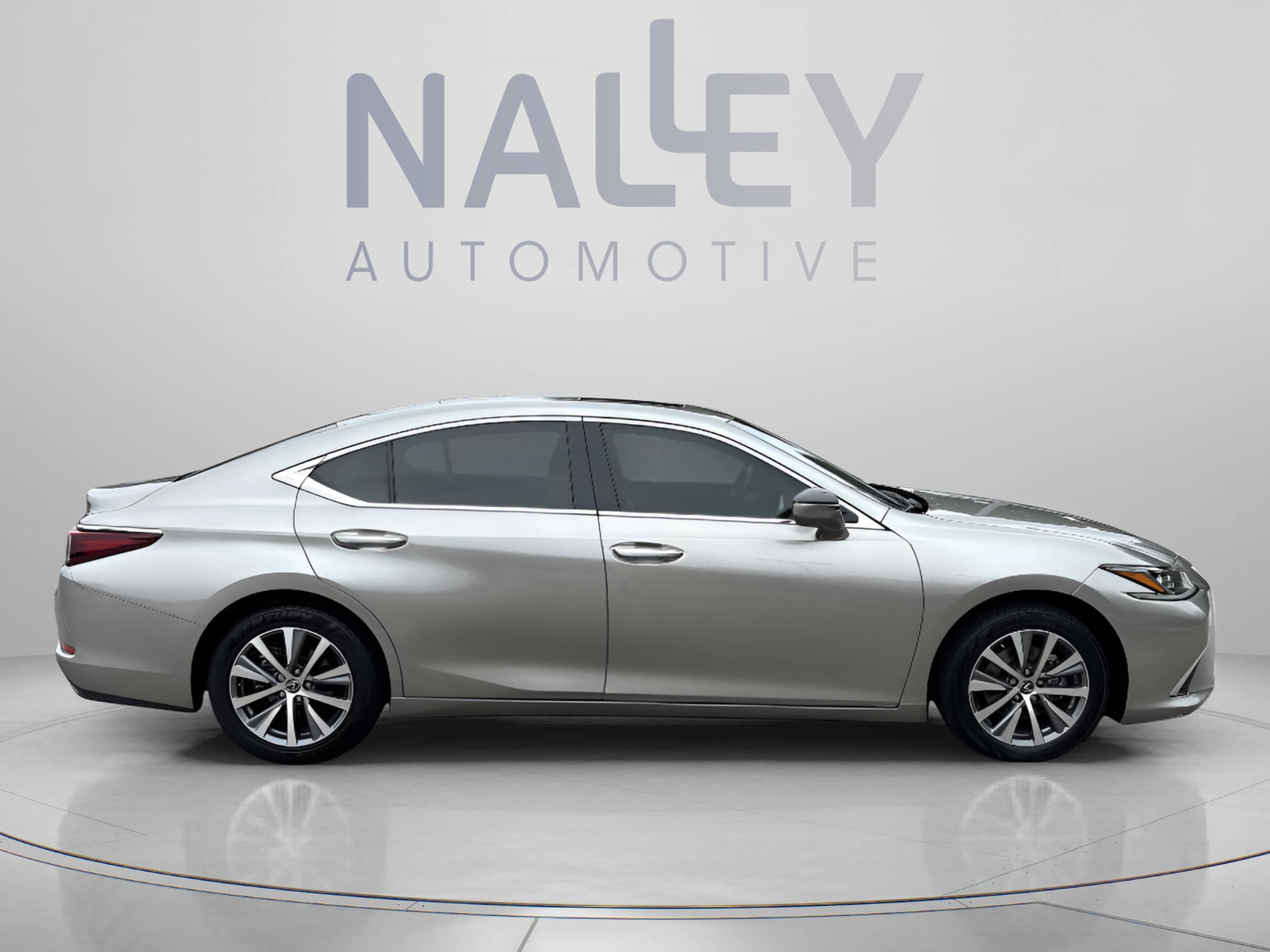 Used 2021 Lexus ES 350 w/ Premium Package FWD image 6