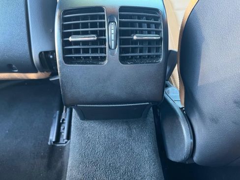 Used 2016 Mercedes-Benz E 400 Coupe image 19