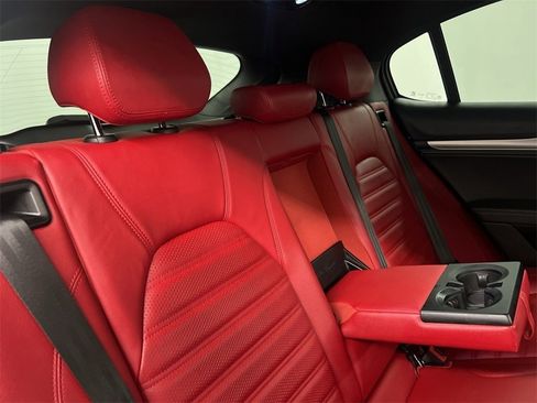 Used 2022 Alfa Romeo Stelvio Veloce image 61