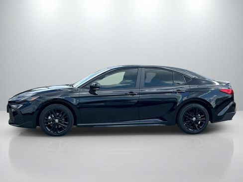 Used 2026 Toyota Camry SE w/ Multimedia Upgrade Package AWD/4WD image 8