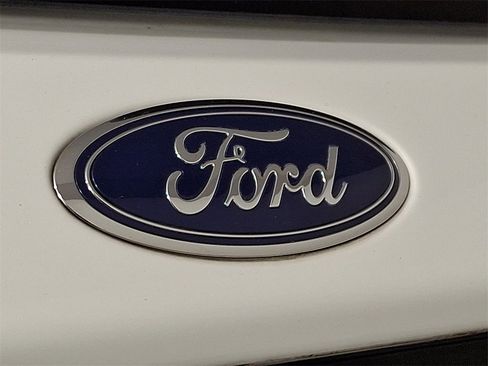 Used 2022 Ford Explorer ST-Line w/ Class IV Trailer Tow Package image 31