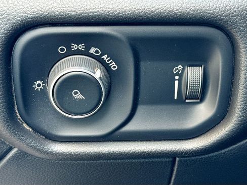 Used 2023 RAM 2500 Tradesman image 12