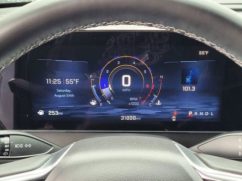 Used 2025 Chevrolet Traverse LT FWD image 22