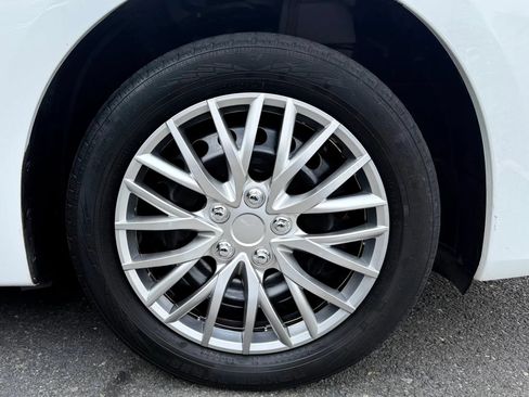 Used 2017 Nissan Sentra S FWD image 41
