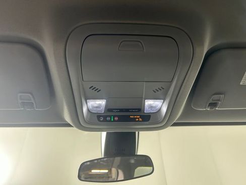 Used 2023 GMC Acadia SLE w/ Driver Convenience Package image 25