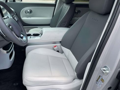 New 2026 Hyundai Ioniq 9 SEL image 15