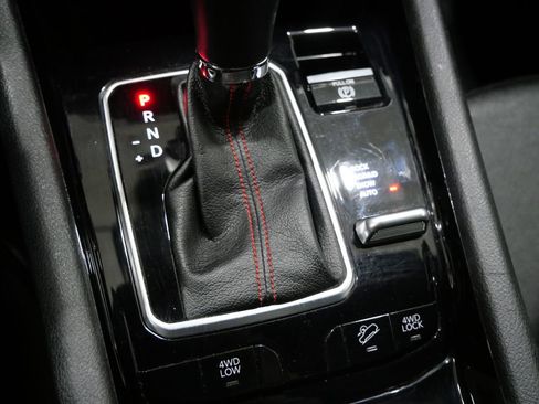 Used 2023 Jeep Compass Trailhawk image 23