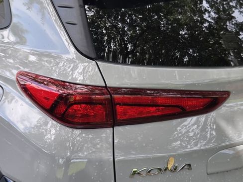 Used 2023 Hyundai Kona SEL w/ Cargo Package AWD/4WD image 8