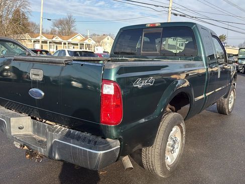 Used 2010 Ford F250 Lariat image 9