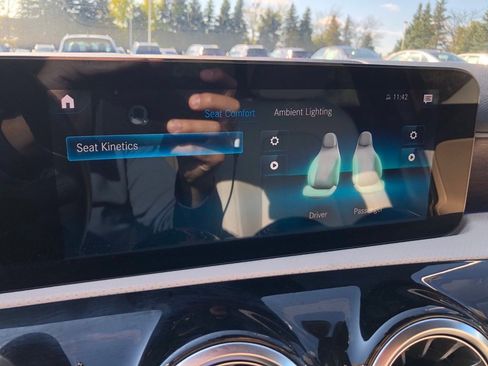 Certified 2021 Mercedes-Benz A 220 4MATIC image 29