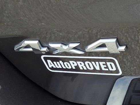 Used 2020 Jeep Grand Cherokee Overland image 31