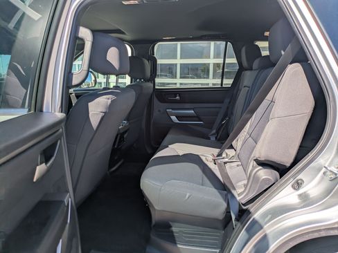 Used 2025 Toyota Sequoia SR5 AWD/4WD image 30