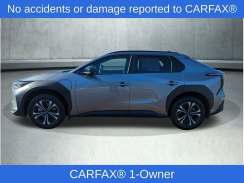 Used 2025 Subaru Solterra Premium image 2