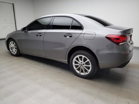 Used 2021 Mercedes-Benz A 220 image 3