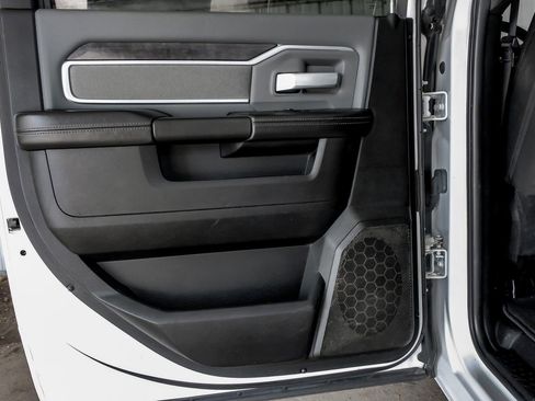 Used 2021 RAM 2500 Big Horn AWD/4WD image 41