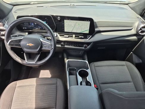 Used 2025 Chevrolet Equinox LT FWD image 26