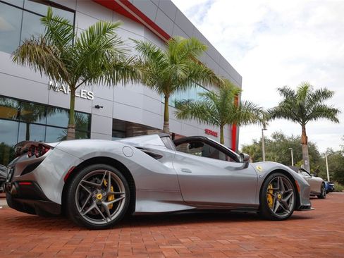 Certified 2022 Ferrari F8 Tributo image 25