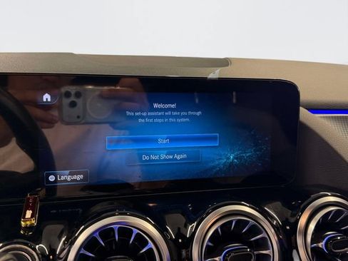 Used 2023 Mercedes-Benz GLA 250 4MATIC image 27
