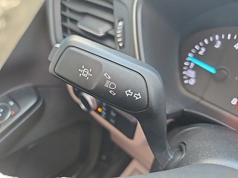Used 2022 Ford Escape SE w/ Convenience Package FWD image 39