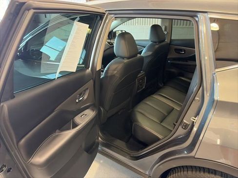 Certified 2020 Nissan Murano SL w/ Moonroof Package AWD/4WD image 12