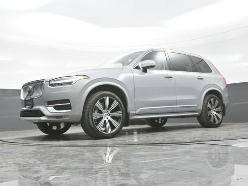 Used 2024 Volvo XC90 B6 Plus w/ Protection Package Premier AWD/4WD image 26