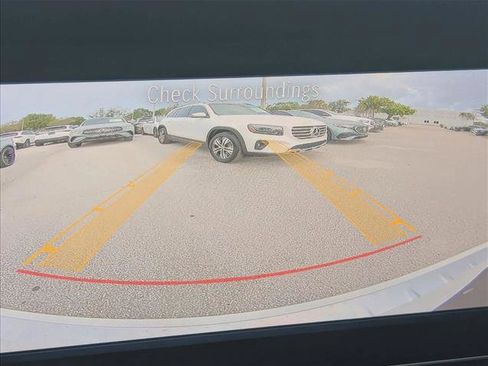 New 2026 Mercedes-Benz GLB 250 image 12