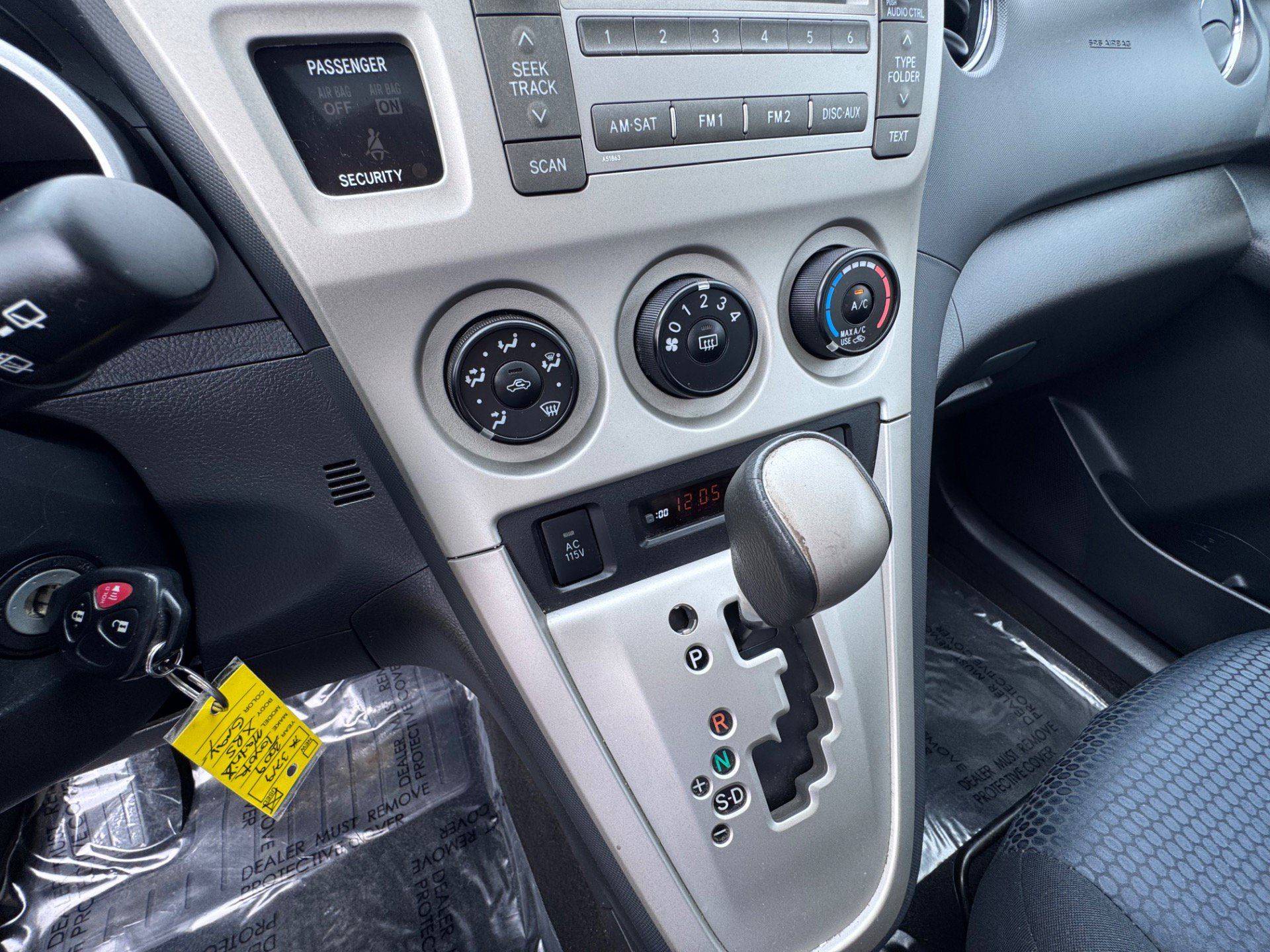 Used 2009 Toyota Matrix XRS FWD image 25