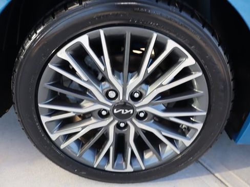Used 2023 Kia Forte GT-Line w/ GT-Line Technology Package FWD image 45