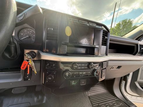 Used 2023 Ford F250 XL w/ XL Off-Road Package AWD/4WD image 29