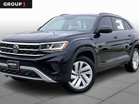Used 2021 Volkswagen Atlas Cross Sport SE image 1