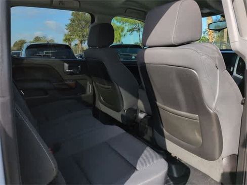 Used 2015 GMC Sierra 1500 SLE w/ SLE Value Package image 19