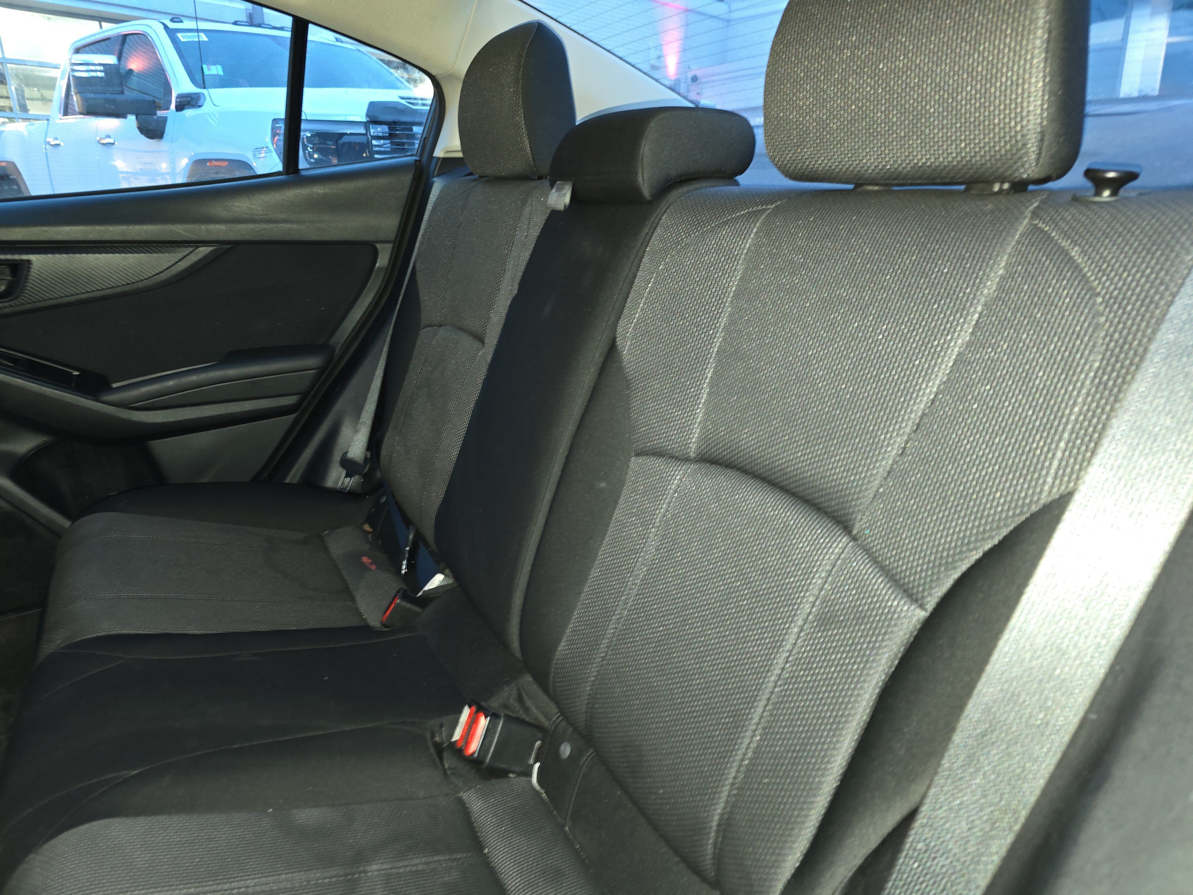 Used 2018 Subaru Impreza 2.0i AWD/4WD image 29