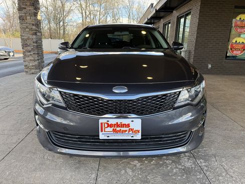 Used 2018 Kia Optima LX image 3