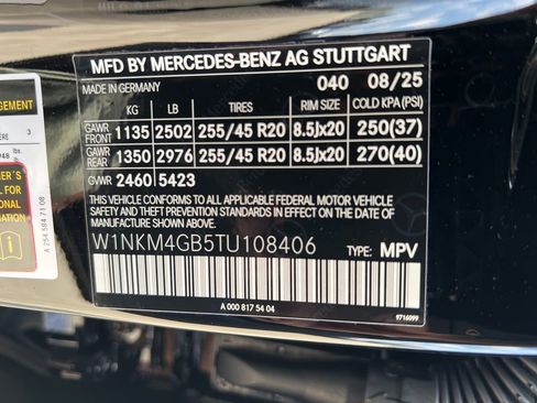 Certified 2026 Mercedes-Benz GLC 300 image 38