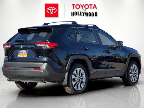 New 2025 Toyota RAV4 XLE Premium image 4