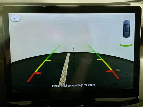 Used 2024 Ford Expedition XLT image 23