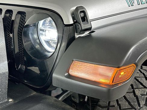 Used 2020 Jeep Wrangler Unlimited Sport image 24