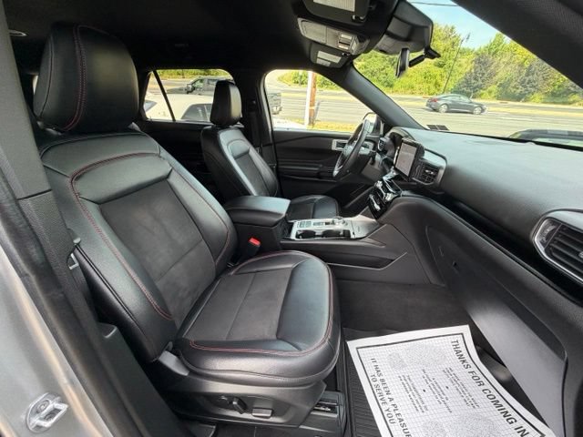 Used 2023 Ford Explorer ST-Line w/ Class IV Trailer Tow Package RWD image 50