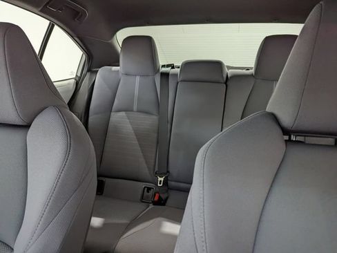 Used 2022 Toyota Corolla SE FWD image 9