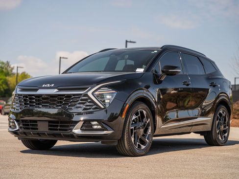 Used 2024 Kia Sportage SX image 3