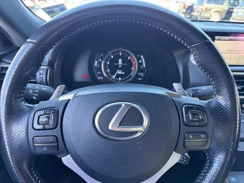 Used 2017 Lexus RC 200t F Sport image 26