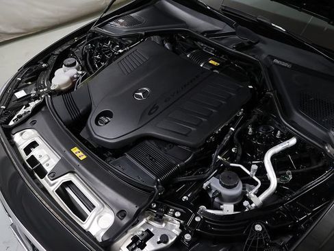 Certified 2026 Mercedes-Benz E 450 4MATIC Sedan image 38
