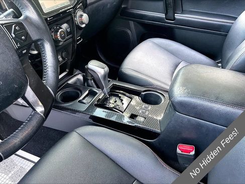 Used 2017 Toyota 4Runner TRD Off-Road Premium AWD/4WD image 13
