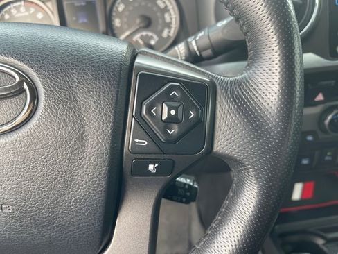 Used 2017 Toyota Tacoma TRD Pro image 25